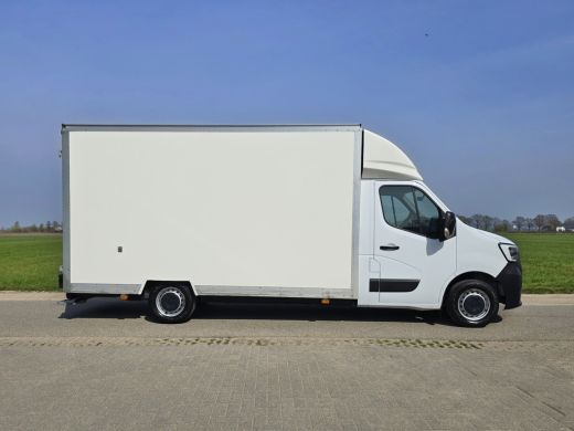 Renault Master T35 2.3 dCi Lowliner - 145 Pk - Euro 6 - Airco - Cruise Control - ParkeerCamera ActivLease financial lease