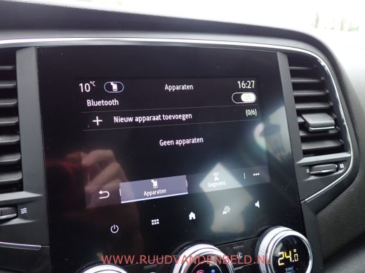 Renault M&eacute;gane Estate Estate 1.3 TCe Business Zen !! AUTOMAAT !! / TREKHAAK / CARPLAY / NAVI ActivLease financial lease