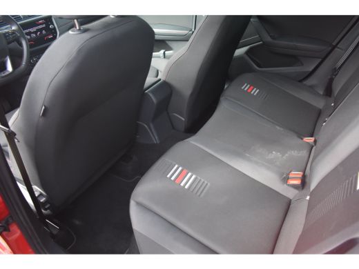 Seat Arona 1.0 TSI 110PK FR Business Intense DSG | TREKHAAK | CAMERA | ADAPT. CRUISE | APP. CONNECT | AIRCO ... ActivLease financial lease