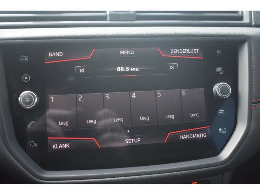 Seat Arona 1.0 TSI 110PK FR Business Intense DSG | TREKHAAK | CAMERA | ADAPT. CRUISE | APP. CONNECT | AIRCO ... ActivLease financial lease