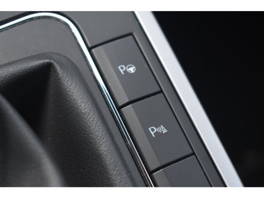 Seat Arona 1.0 TSI 110PK FR Business Intense DSG | TREKHAAK | CAMERA | ADAPT. CRUISE | APP. CONNECT | AIRCO ... ActivLease financial lease