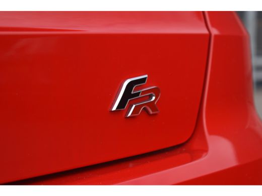 Seat Arona 1.0 TSI 110PK FR Business Intense DSG | TREKHAAK | CAMERA | ADAPT. CRUISE | APP. CONNECT | AIRCO ... ActivLease financial lease