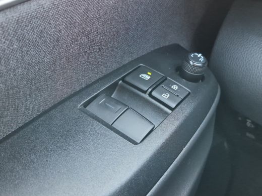 Toyota Yaris 1.5 Hybrid 115 Active Camera | Adaptive CC | Full map navigatie | Climate control | Carplay/andro... ActivLease financial lease