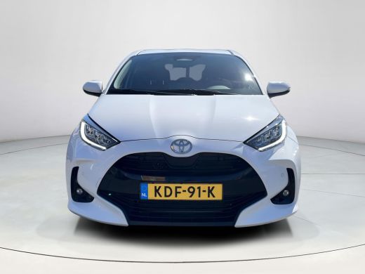 Toyota Yaris 1.5 Hybrid 115 Dynamic | Stoel- + stuurverwarming | Parkeersensoren | Carplay | LED koplampen ActivLease financial lease