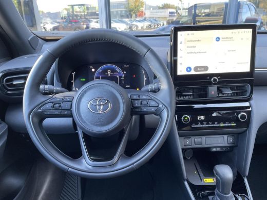 Toyota Yaris Cross 1.5 Hybrid 130 First Editon Comfort Pack **DODE HOEK DETECTIE/ NAVIGATIE/ GARANTIE** ActivLease financial lease