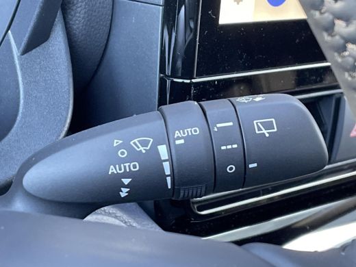 Toyota Yaris Cross 1.5 Hybrid 130 First Editon Comfort Pack **DODE HOEK DETECTIE/ NAVIGATIE/ GARANTIE** ActivLease financial lease