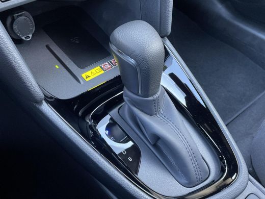 Toyota Yaris Cross 1.5 Hybrid 130 First Editon Comfort Pack **DODE HOEK DETECTIE/ NAVIGATIE/ GARANTIE** ActivLease financial lease