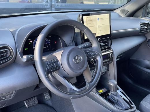 Toyota Yaris Cross 1.5 Hybrid 130 First Editon Comfort Pack **DODE HOEK DETECTIE/ NAVIGATIE/ GARANTIE** ActivLease financial lease