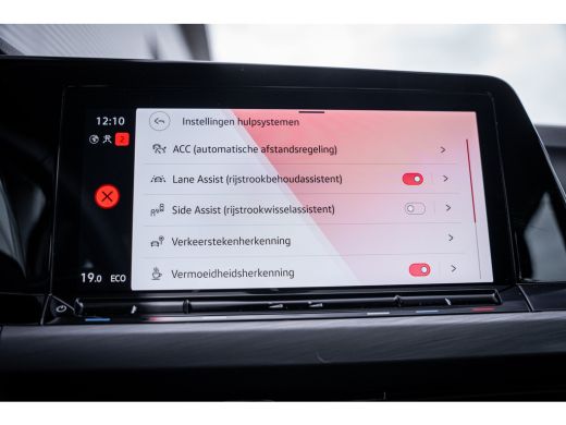 Volkswagen Golf 1.4 eHybrid Style | Achteruitrijcamera | Cruise control adaptief met Stop&Go en stuurhulp | Licht... ActivLease financial lease