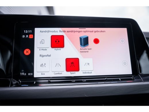 Volkswagen Golf 1.4 eHybrid Style | Achteruitrijcamera | Cruise control adaptief met Stop&Go en stuurhulp | Licht... ActivLease financial lease