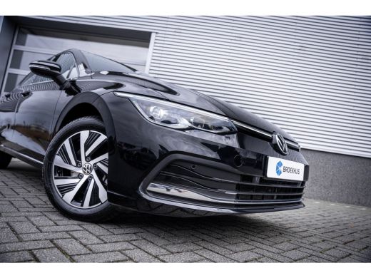 Volkswagen Golf 1.4 eHybrid Style | Achteruitrijcamera | Cruise control adaptief met Stop&Go en stuurhulp | Licht... ActivLease financial lease