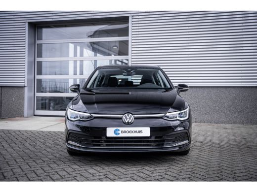 Volkswagen Golf 1.4 eHybrid Style | Achteruitrijcamera | Cruise control adaptief met Stop&Go en stuurhulp | Licht... ActivLease financial lease