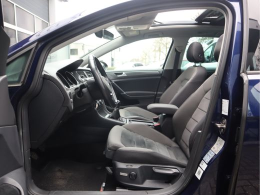 Volkswagen Golf Variant 1.5 TSI Comfortline Business Navi / Pano / ACC / Trekhaak /  BTW Auto ActivLease financial lease