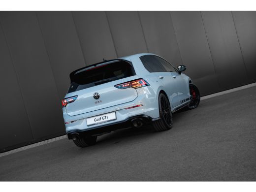 Volkswagen Golf 2.0 TSI 300pk GTI Clubsport | Panorama | Akrapovic | Harman Kardon | HUD | ActivLease financial lease