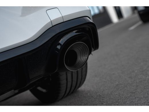 Volkswagen Golf 2.0 TSI 300pk GTI Clubsport | Panorama | Akrapovic | Harman Kardon | HUD | ActivLease financial lease