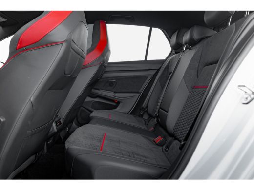 Volkswagen Golf 2.0 TSI 300pk GTI Clubsport | Panorama | Akrapovic | Harman Kardon | HUD | ActivLease financial lease