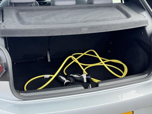 Volkswagen ID.3 Life 58 kWh Navi | Sfeer verlichting | velgen ActivLease financial lease