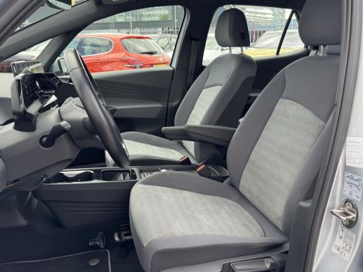Volkswagen ID.3 Life 58 kWh Navi | Sfeer verlichting | velgen ActivLease financial lease