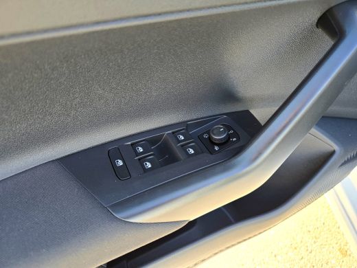 Volkswagen Polo 1.0 TSI Life Edition - 95 Pk - Euro 6 - AUTOMAAT - ParkeerCamera - AppleCarplay AndroidAuto ActivLease financial lease