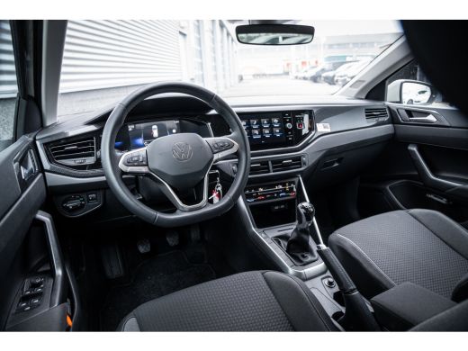 Volkswagen Polo 1.0 TSI Life Edition | Achteruitrijcamera | Airco | Lichtmetalen velgen 15" ActivLease financial lease