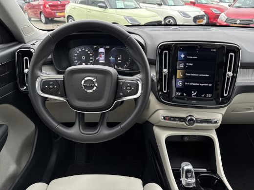Volvo  XC40 1.5 T5 Recharge Inscription | GEEN AFLEVERKOSTEN | SOH 86,3% | Elektrisch glazen schuif-/kantelda... ActivLease financial lease
