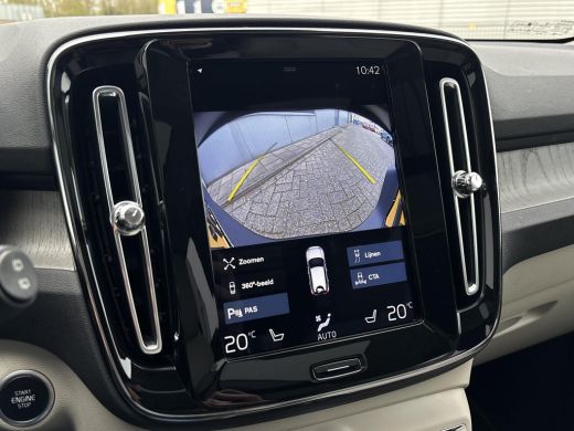 Volvo  XC40 1.5 T5 Recharge Inscription | GEEN AFLEVERKOSTEN | SOH 86,3% | Elektrisch glazen schuif-/kantelda... ActivLease financial lease