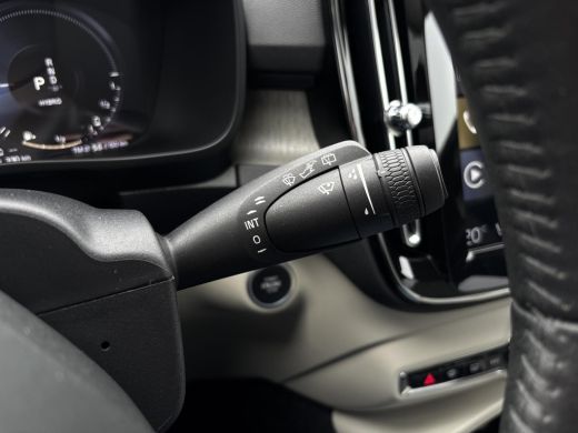 Volvo  XC40 1.5 T5 Recharge Inscription | GEEN AFLEVERKOSTEN | SOH 86,3% | Elektrisch glazen schuif-/kantelda... ActivLease financial lease