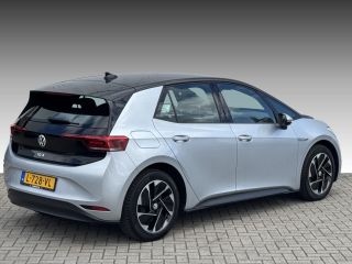 Volkswagen ID.3 Life 58 kWh Navi | Sfeer verlichting | velgen