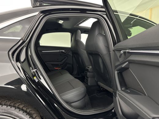 Audi A3 Limousine 30 TFSI S-Line Edition (INCL-BTW) Aut. *PANO | LEATHER-FABRIC | FULL-LED | AMBIENTLIGHT... ActivLease financial lease