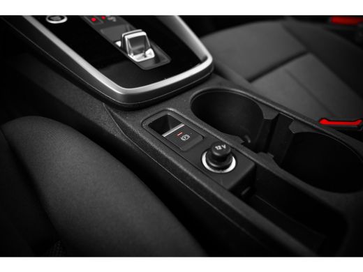 Audi A3 Sportback 30 TFSI Pro Line ActivLease financial lease