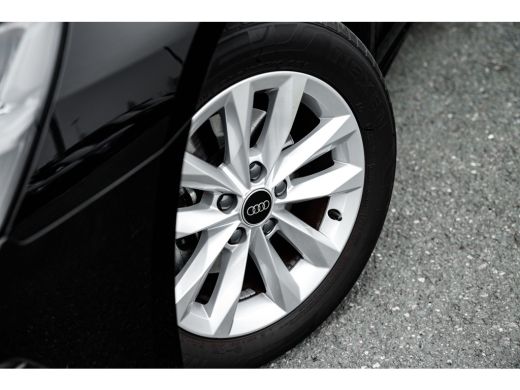 Audi A3 Sportback 30 TFSI Pro Line ActivLease financial lease