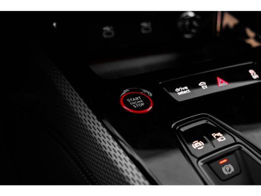 Audi A5 Avant S edition | Adaptive cruise control | Aluminium optiek in het interieur | Audi smartphone i... ActivLease financial lease