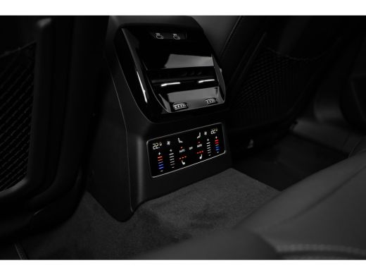 Audi A6 Avant S edition | Adaptive cruise control | Airconditioning 4-zones | Audi sound system ActivLease financial lease