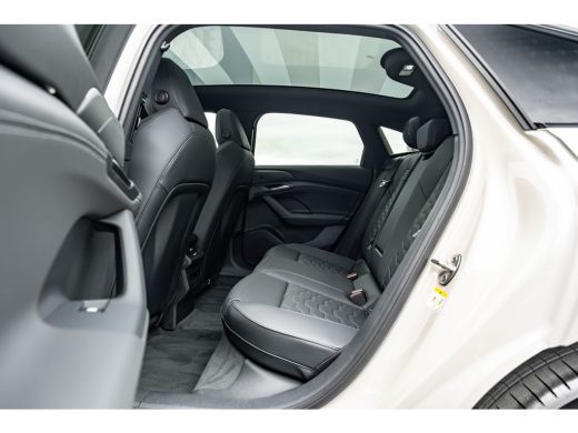 Audi A6 Sportback e-tron Sportback e-tron S edition | Audi smartphone interface | Comfortsleutel | Elektrisch instelbare v... ActivLease financial lease