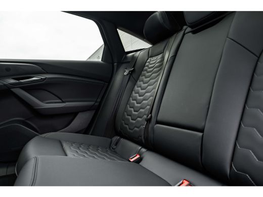 Audi A6 Sportback e-tron Sportback e-tron S edition | Audi smartphone interface | Comfortsleutel | Elektrisch instelbare v... ActivLease financial lease