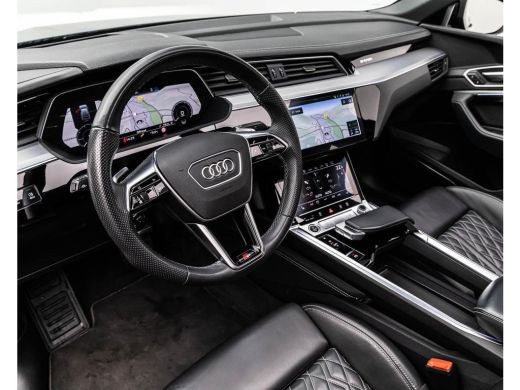 Audi e-tron 55 Quattro S-LINE 95 kWh (300kW/408pk) ** MATRIX, S-SPORTST, DIAMANT LEDER, PANO, VERW. ST, 21-in... ActivLease financial lease