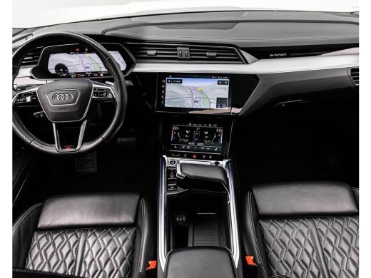 Audi e-tron 55 Quattro S-LINE 95 kWh (300kW/408pk) ** MATRIX, S-SPORTST, DIAMANT LEDER, PANO, VERW. ST, 21-in... ActivLease financial lease