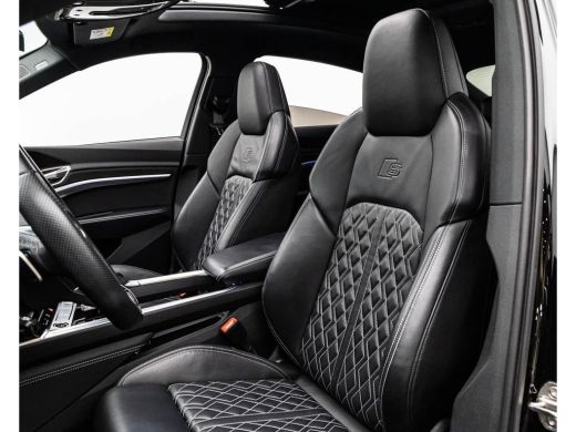 Audi e-tron 55 Quattro S-LINE 95 kWh (300kW/408pk) ** MATRIX, S-SPORTST, DIAMANT LEDER, PANO, VERW. ST, 21-in... ActivLease financial lease