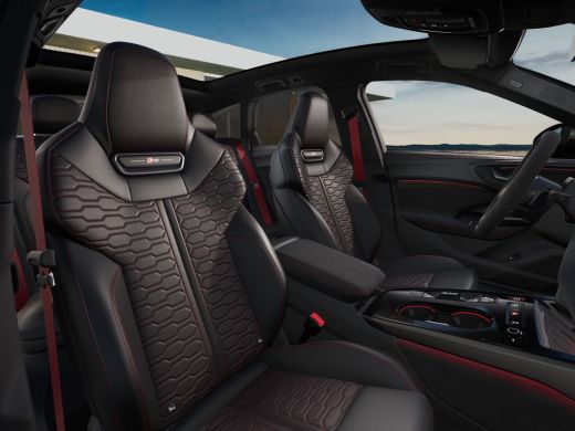 Audi RS5 Avant RS 5 | Adaptive cruise control | Audi smartphone interface | RS sportstoel plus in zwart le... ActivLease financial lease