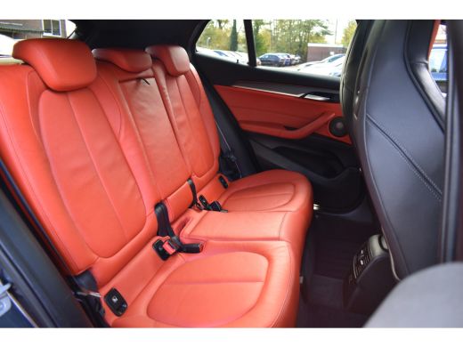 BMW X2 M35iA 306PK HIGH EXECUTIVE M-SPORT HARMAN-KARDON/CAMERA/PANORAMADAK ActivLease financial lease