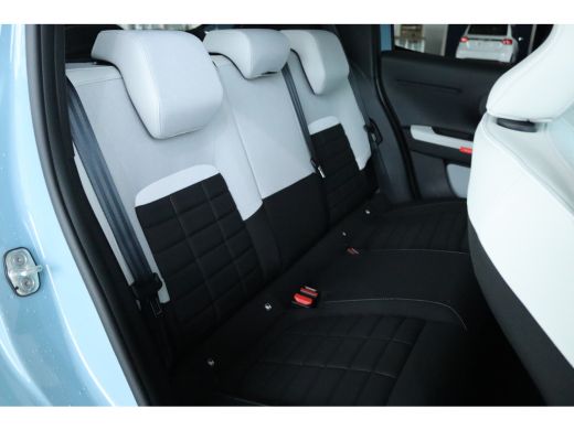 Citroën C3 1.2 Hybrid Max | 8 Jaar Garantie | Cruise Control | Camera | Navigatie | Climate | Getint Glas | ... ActivLease financial lease