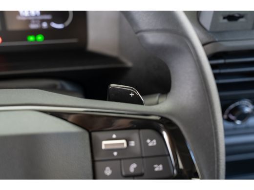Fiat E-Scudo 75kWh 9 Persoons | 11 kW lader | 2 zitplaatsen rechtsvoor | Achterdeuren met ruiten ActivLease financial lease
