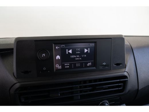 Fiat E-Scudo 75kWh 9 Persoons | 11 kW lader | 2 zitplaatsen rechtsvoor | Achterdeuren met ruiten ActivLease financial lease