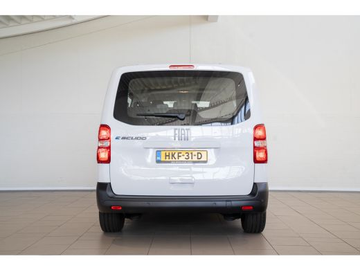 Fiat E-Scudo 75kWh 9 Persoons | 11 kW lader | 2 zitplaatsen rechtsvoor | Achterdeuren met ruiten ActivLease financial lease