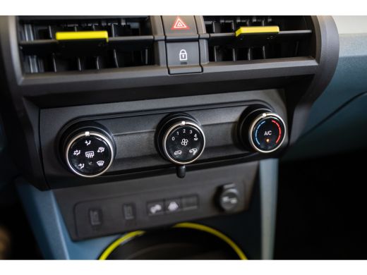 Fiat Grande Panda 1.2 Hybrid ICON | 8 Jaar Garantie | Apple Carplay & Android Auto | Airco | Cruise Controle | Park... ActivLease financial lease