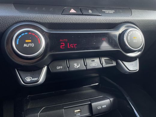 Kia Stonic 1.0 T-GDi MHEV DynamicPlusLine | Keyless | Clima | 16inch | BTW ! ! | ActivLease financial lease
