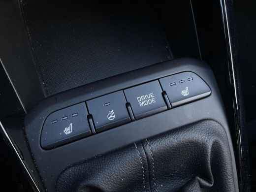 Kia Stonic 1.0 T-GDi MHEV DynamicPlusLine | Keyless | Clima | 16inch | BTW ! ! | ActivLease financial lease