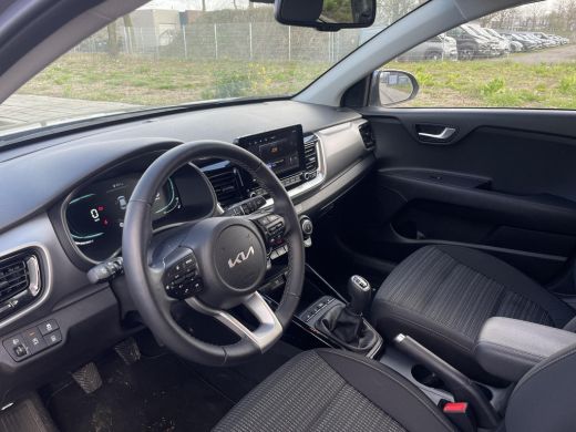 Kia Stonic 1.0 T-GDi MHEV DynamicPlusLine | Keyless | Clima | 16inch | BTW ! ! | ActivLease financial lease