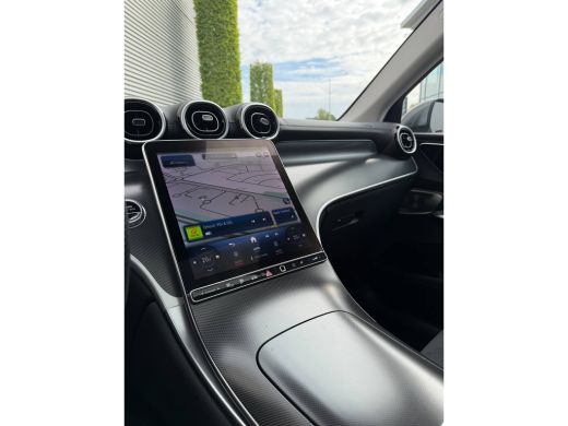 Mercedes-Benz GLC 400e 4MATIC AMG Line ACC-Pano-Head up-Trekhaak-20"-Keyless ActivLease financial lease