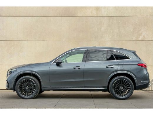 Mercedes-Benz GLC 400e 4MATIC AMG Line ACC-Pano-Head up-Trekhaak-20"-Keyless ActivLease financial lease